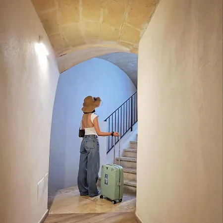 Casa Nera Монтескальозо