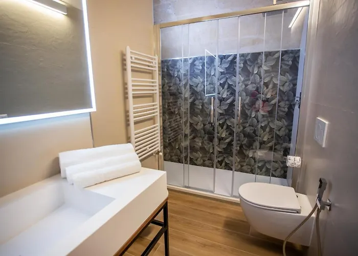 Casa Nera 3* Монтескальозо