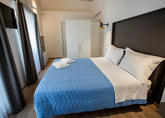 Casa Nera Монтескальозо