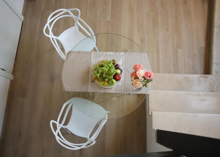 Casa Nera Монтескальозо